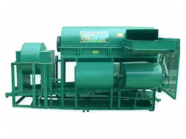 2006年干濕兩用花生摘果機(jī) 2006年干濕兩用花生摘果機(jī)
